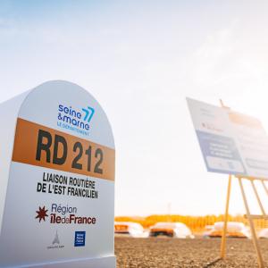 Panneau des travaux de la liaison routière de l'Est francilien