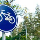 panneau autorisant les cyclistes à circuler à vélo