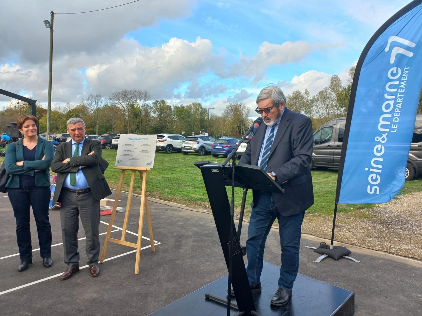 Inauguration de 6 terrains de basket 3x3 à SaintThibaultdesVignes