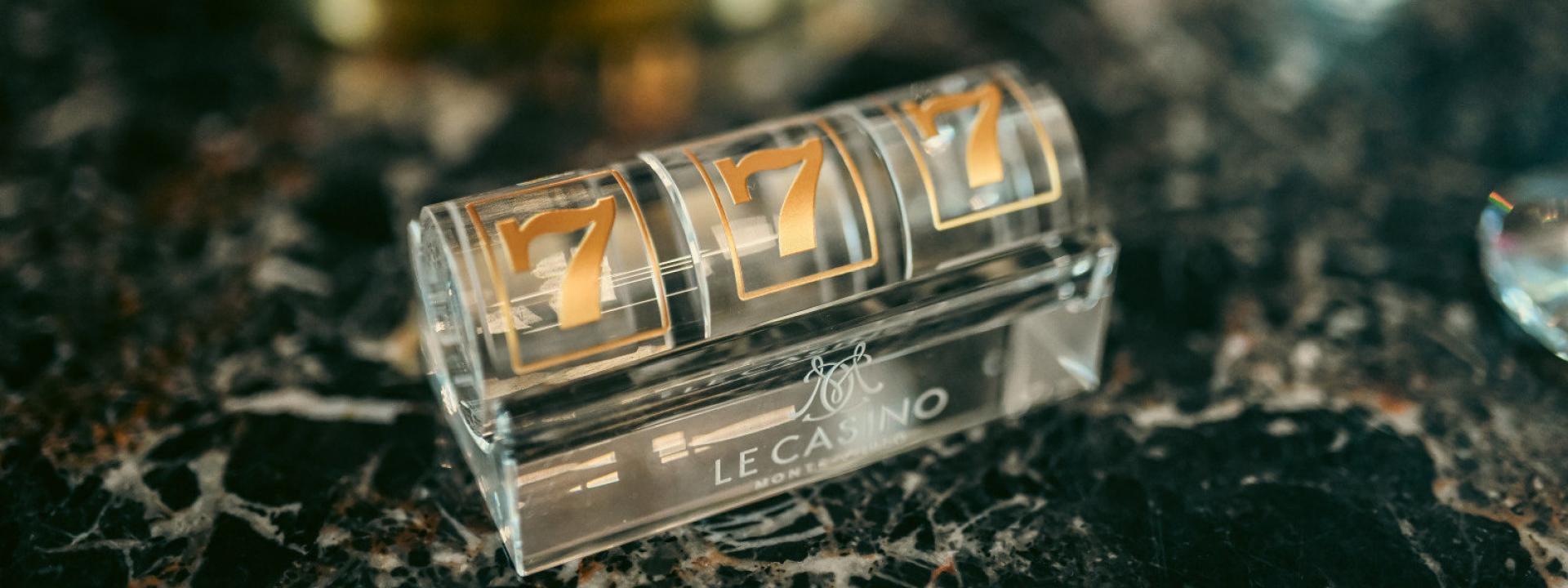 Coffre en verre pour casino