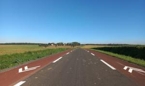 Pistes cyclables sur une route en Seine-et-Marne