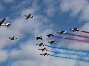 Avions et rafales dans le ciel à Air Legend Paris-Villaroche 2021