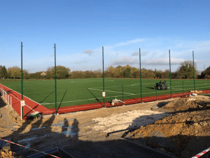 Automne 2020 - avancée des travaux de construction du terrain de football