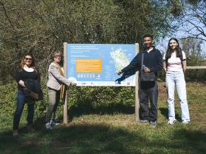 Panneau pédagogique au marais de Cercanceaux