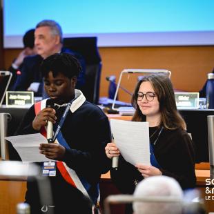 Séance publique avec les collégiens du Conseil départemental des jeunes