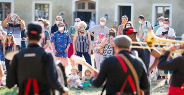 Fanfare au château de Blandy-les-Tours