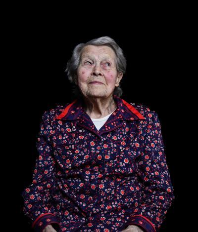 Femme centenaire seine-et-marnaise