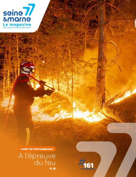Couverture du Seine-et-Marne Magazine sur l'incendie de la forêt de Fontainebleau