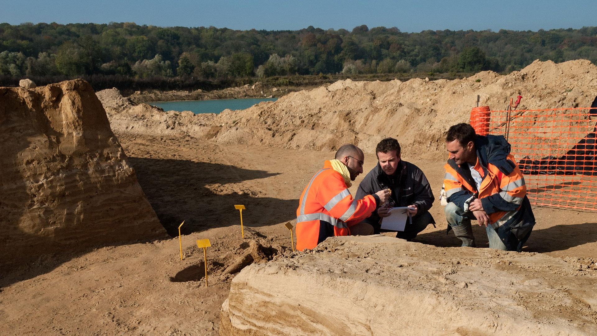 https://seine-et-marne.fr/sites/default/files/styles/300x300/public/media/images/archeologie-desert-sable.jpg?itok=4wv6mUmP